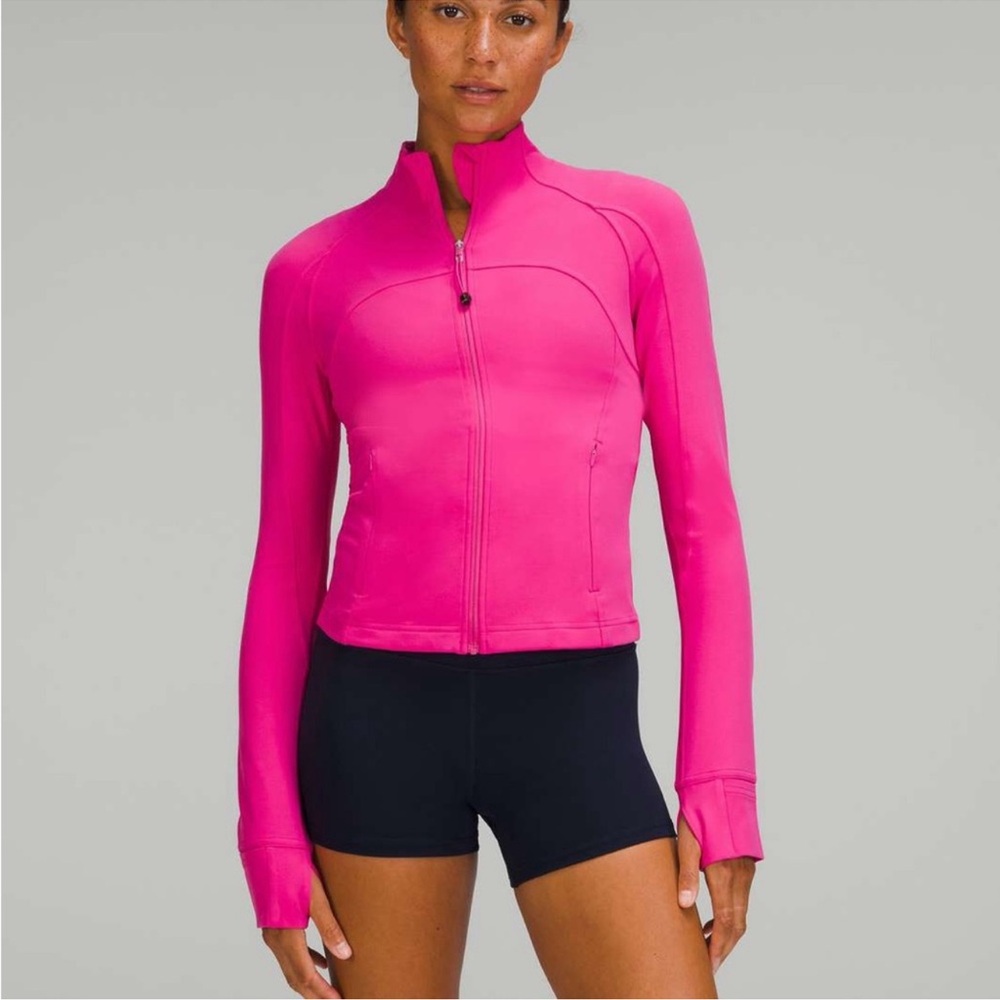 💗 LULULEMON CROPPED DEFINE JACKET 💗